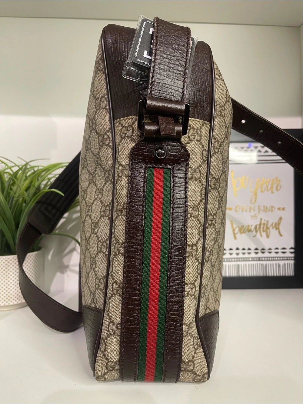 Gucci Supreme SherryLine Messenger Crossbody Bag